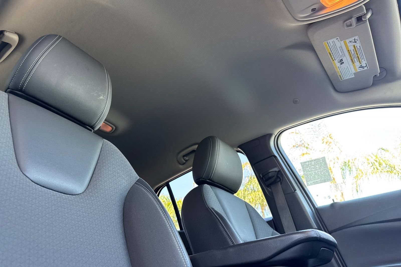 Certified 2023 Buick Encore GX Preferred w/ Cold Weather Comfort Package FWD image 18