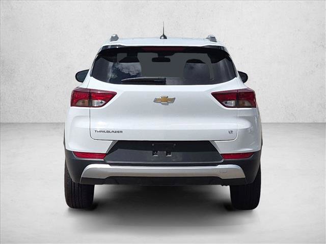 Used 2025 Chevrolet TrailBlazer LT FWD image 6
