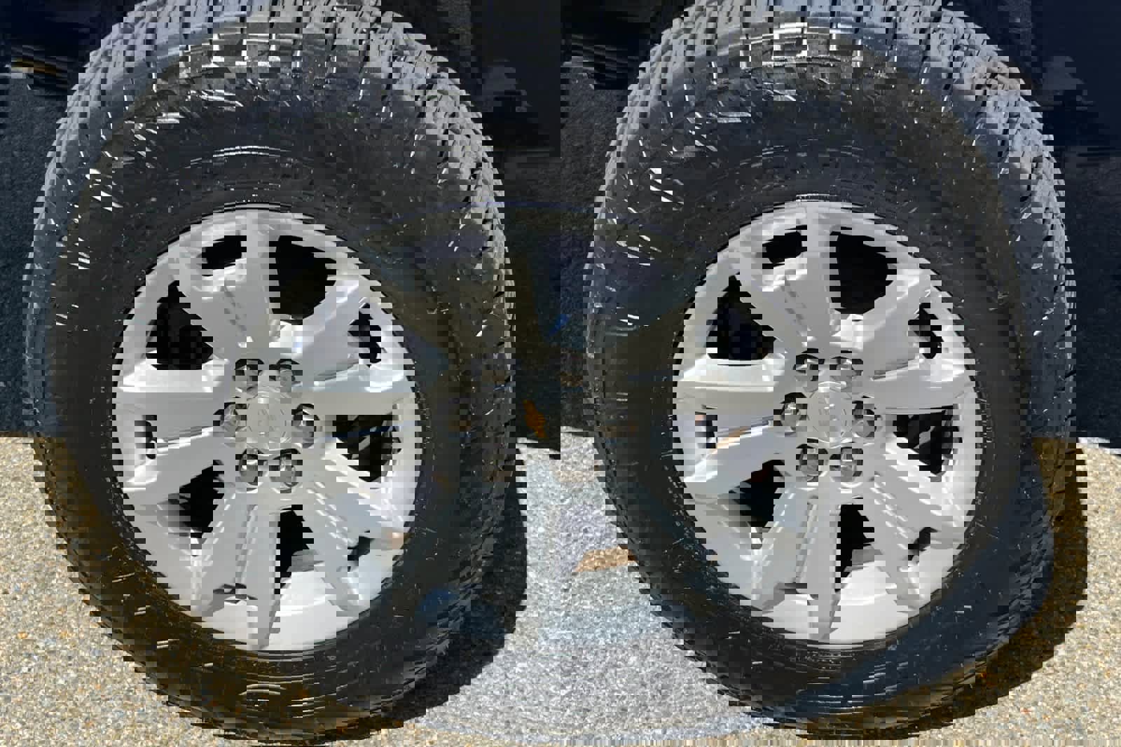 Used 2017 Chevrolet Colorado LT w/ LT Convenience Package image 17