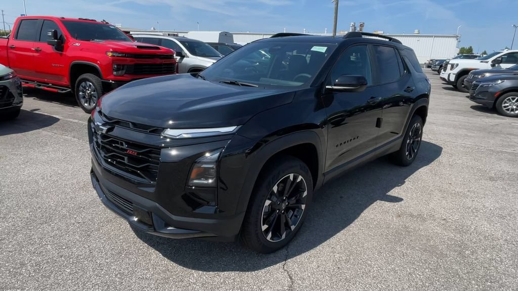 New 2027 Chevrolet Equinox RS w/ LPO, Floor Liner Package FWD image 6