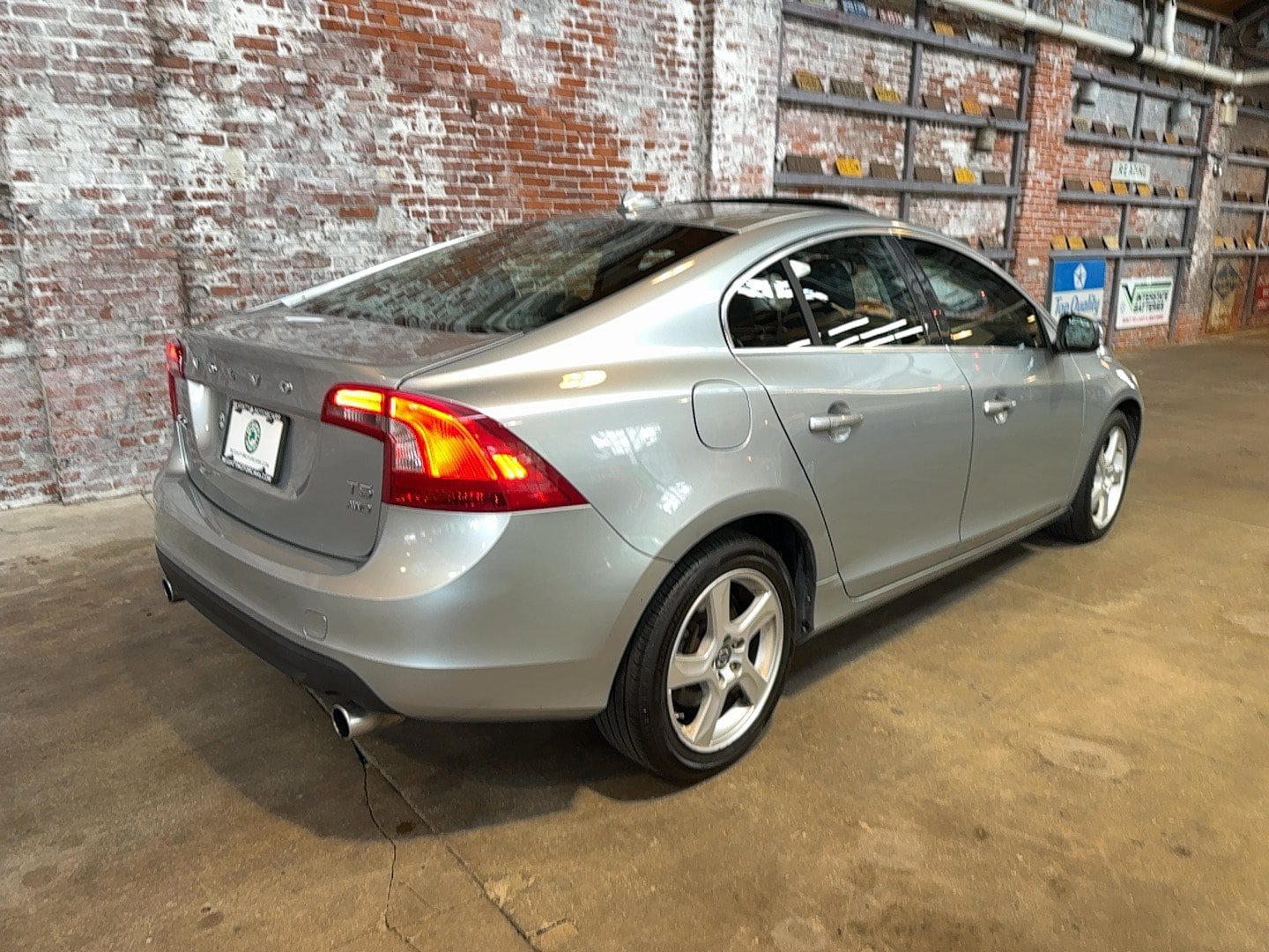 Used 2013 Volvo S60 T5 AWD/4WD image 3