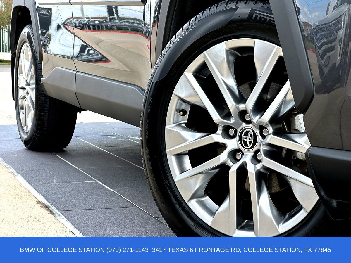 Used 2024 Toyota RAV4 Limited FWD image 2