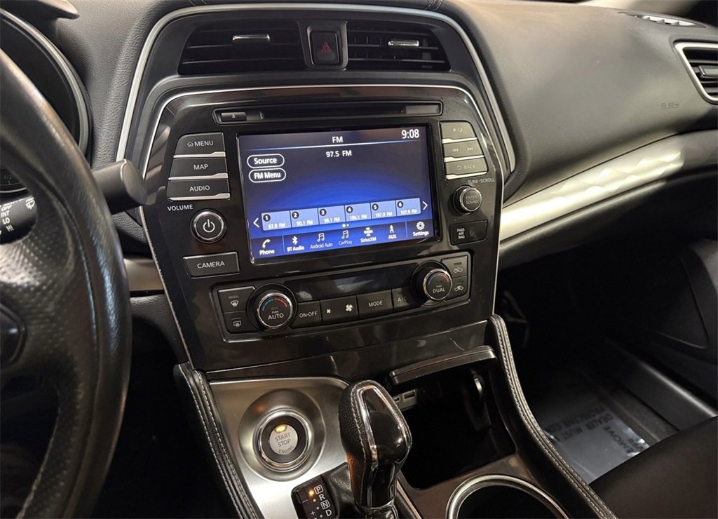 Used 2022 Nissan Maxima SL image 32
