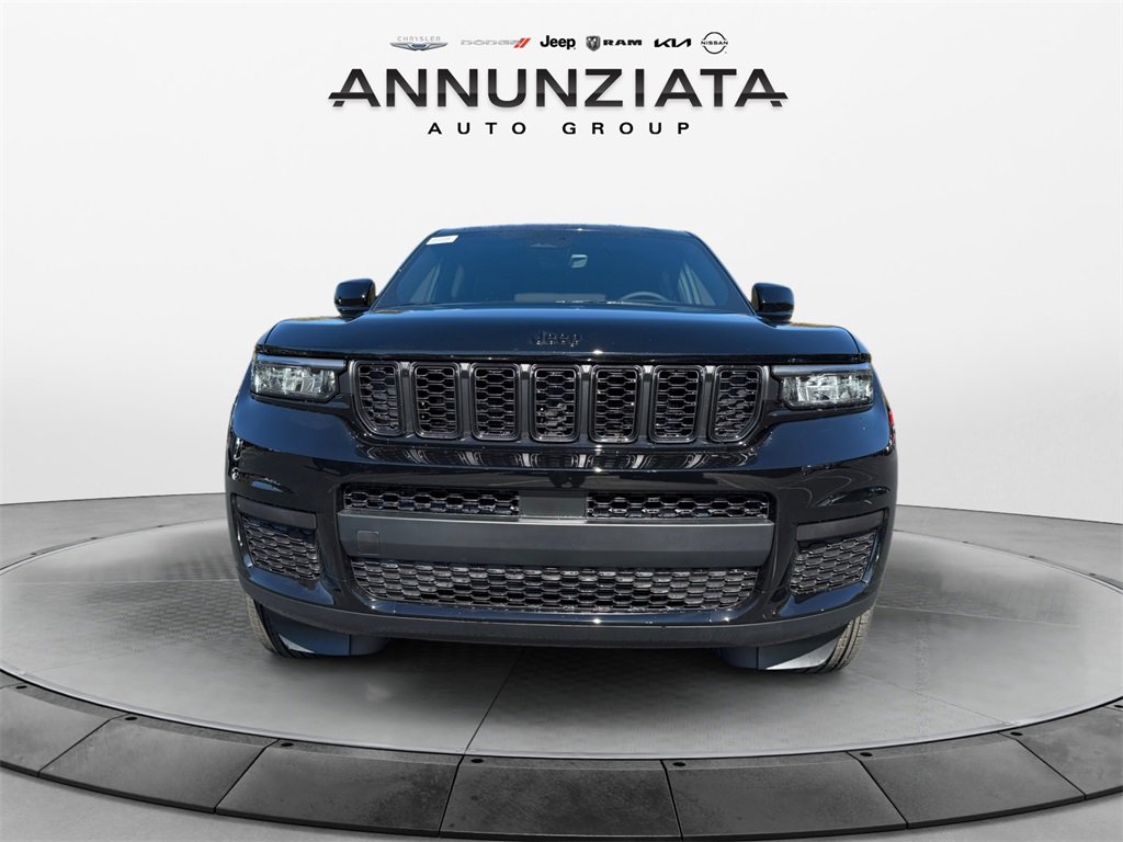 New 2025 Jeep Grand Cherokee L Altitude image 8