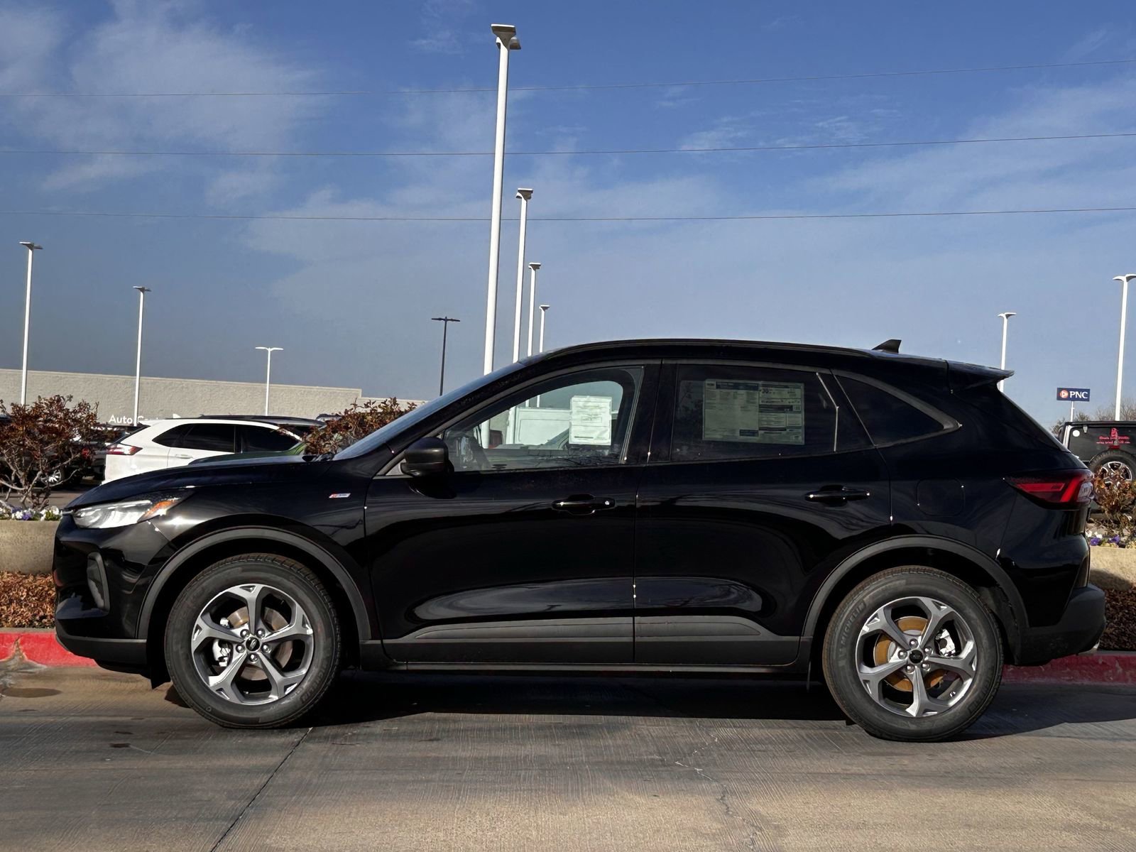 New 2026 Ford Escape ST-Line FWD video 3