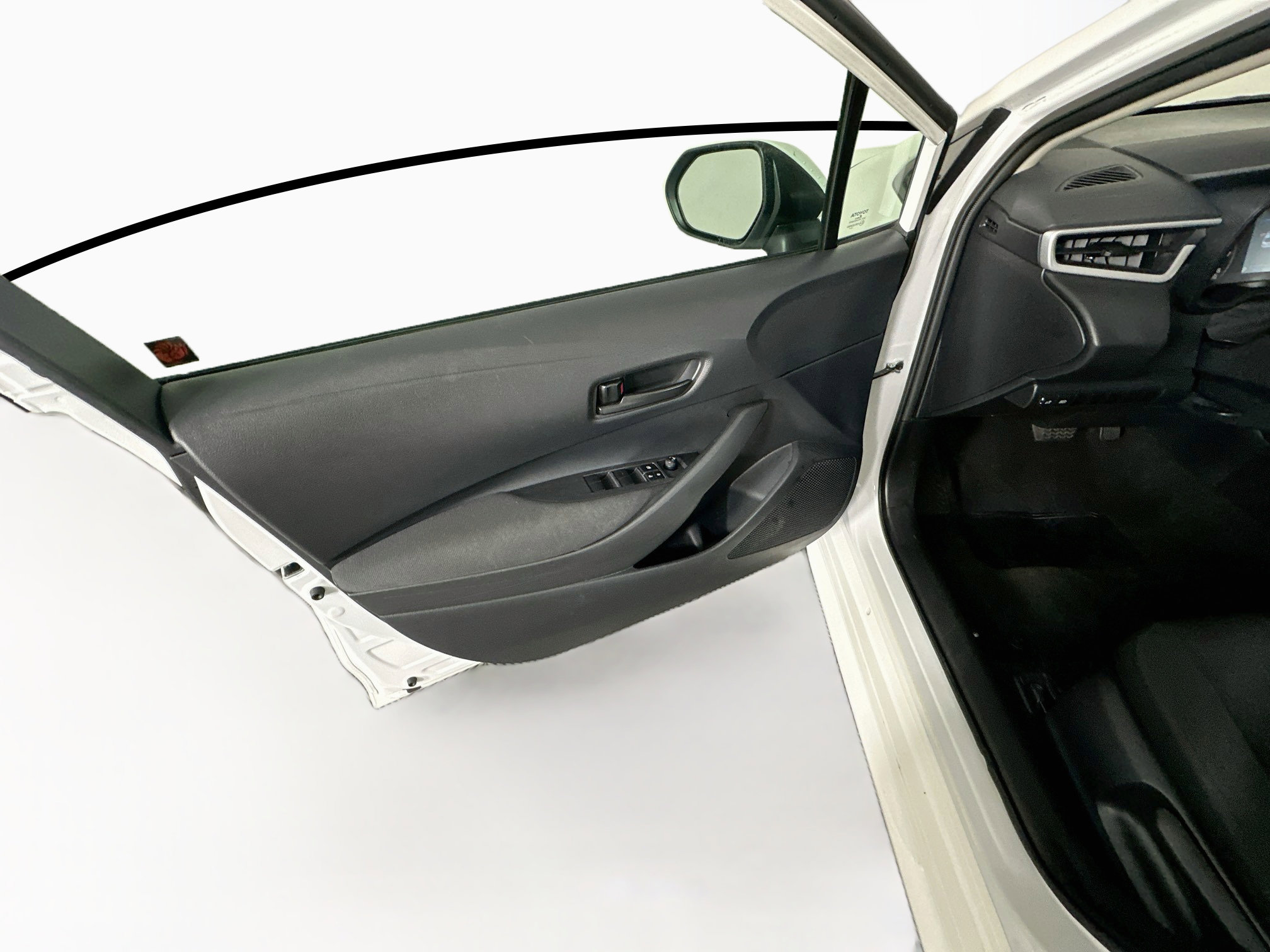 Used 2025 Toyota Corolla LE FWD image 13