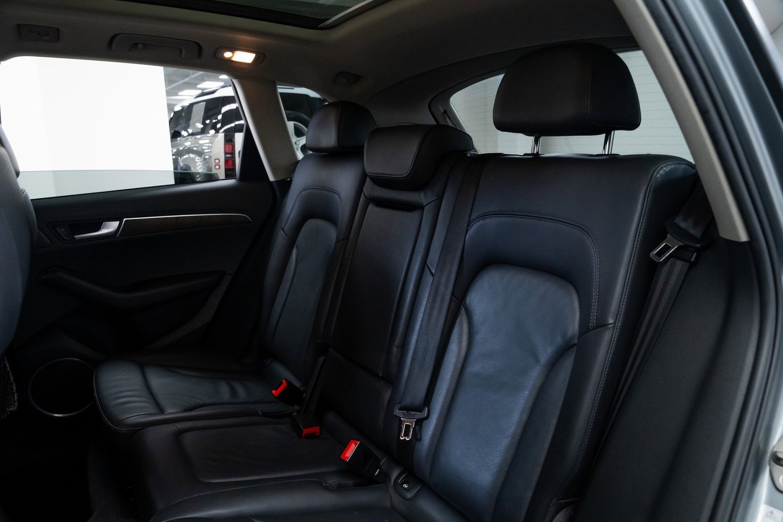 Used 2011 Audi Q5 3.2 Prestige image 19