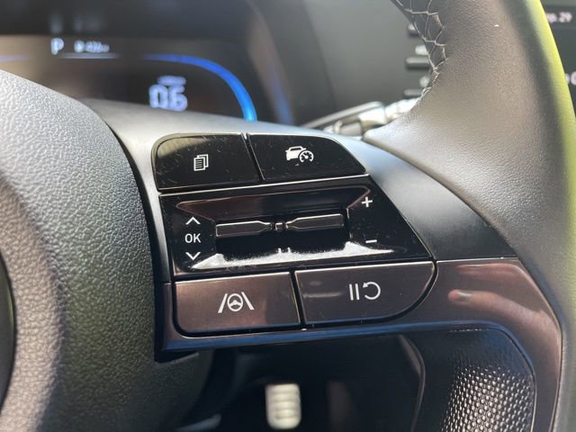 Used 2025 Hyundai Elantra Sport image 15