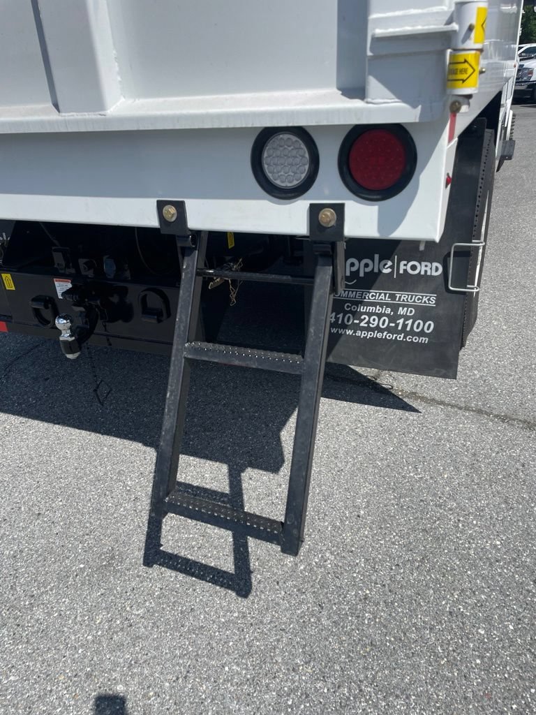 New 2027 Ford F750 2WD Regular Cab Super Duty image 6