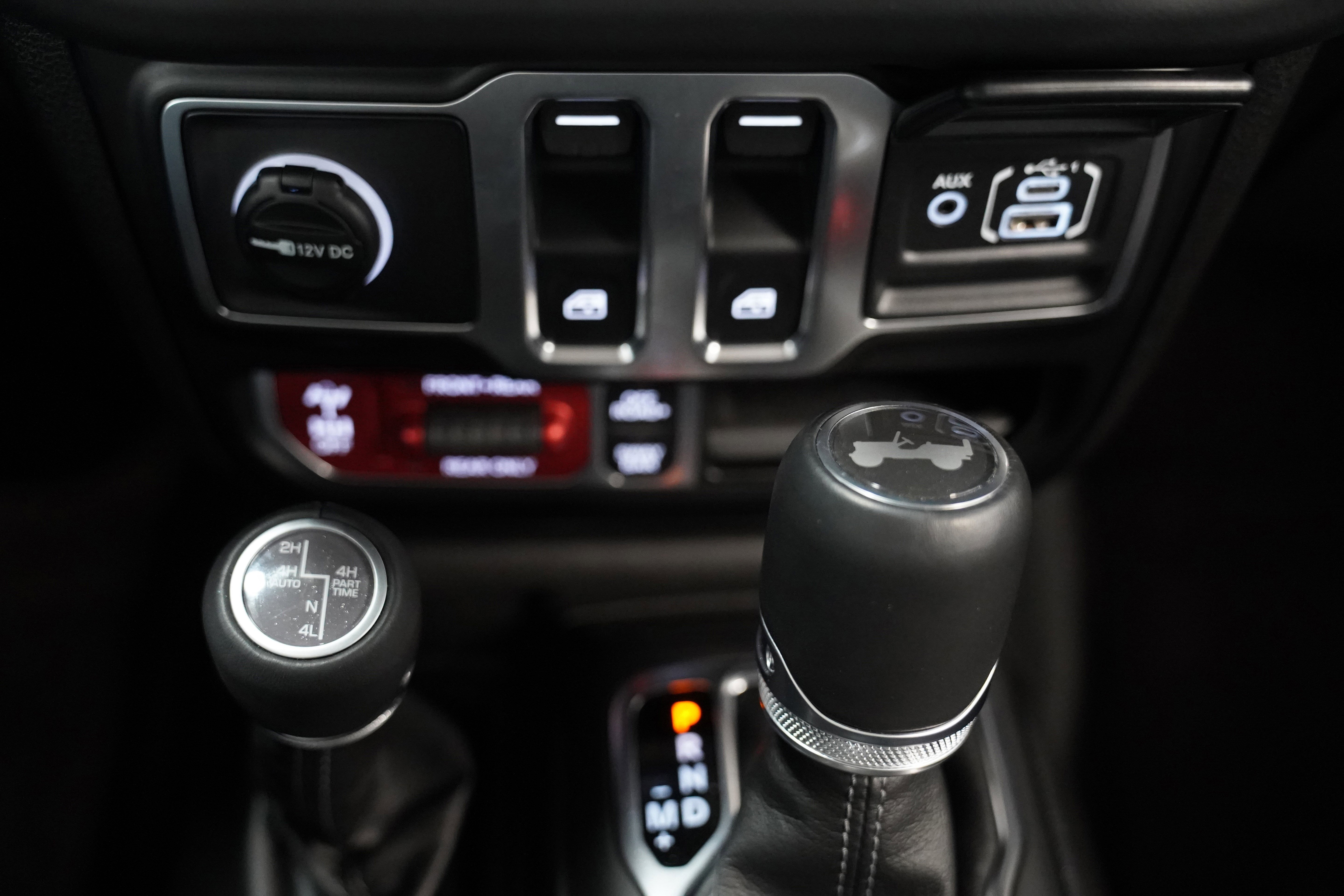 Used 2025 Jeep Wrangler Rubicon image 29