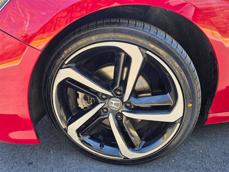 Used 2018 Honda Accord Sport image 41