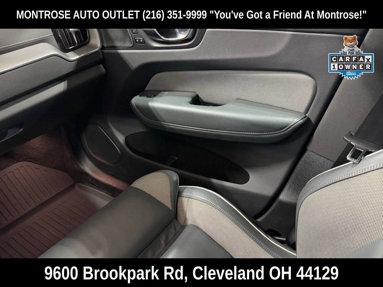 Used 2022 Volvo XC60 T8 R-Design w/ Advanced Package image 42