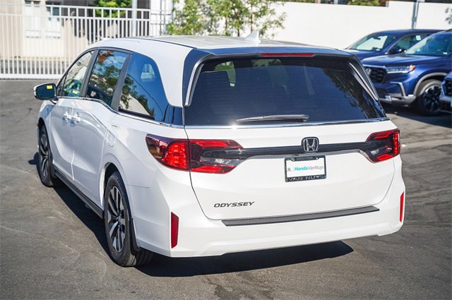 New 2026 Honda Odyssey EX-L image 7