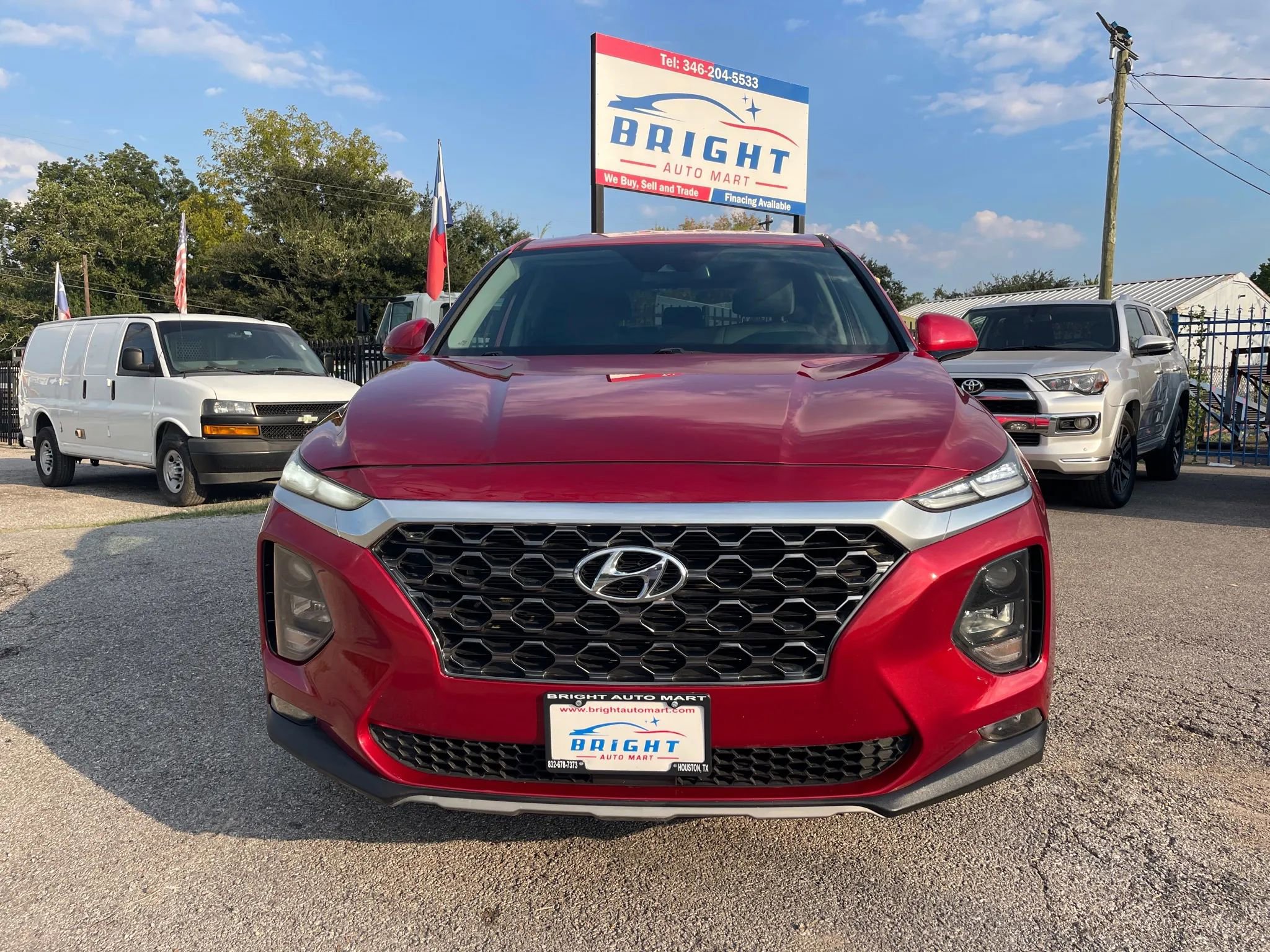 Used 2020 Hyundai Santa Fe SEL image 1