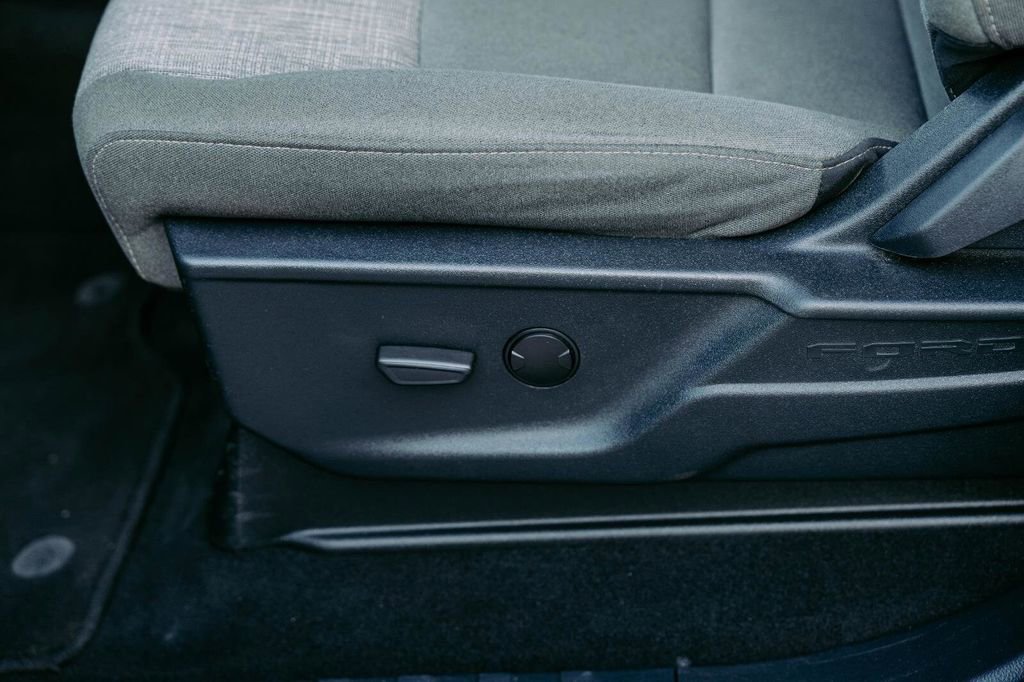 Used 2024 Ford F350 XLT image 15