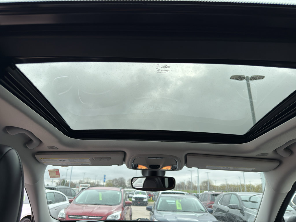 Used 2019 Jeep Cherokee Limited w/ Luxury Group AWD/4WD image 30