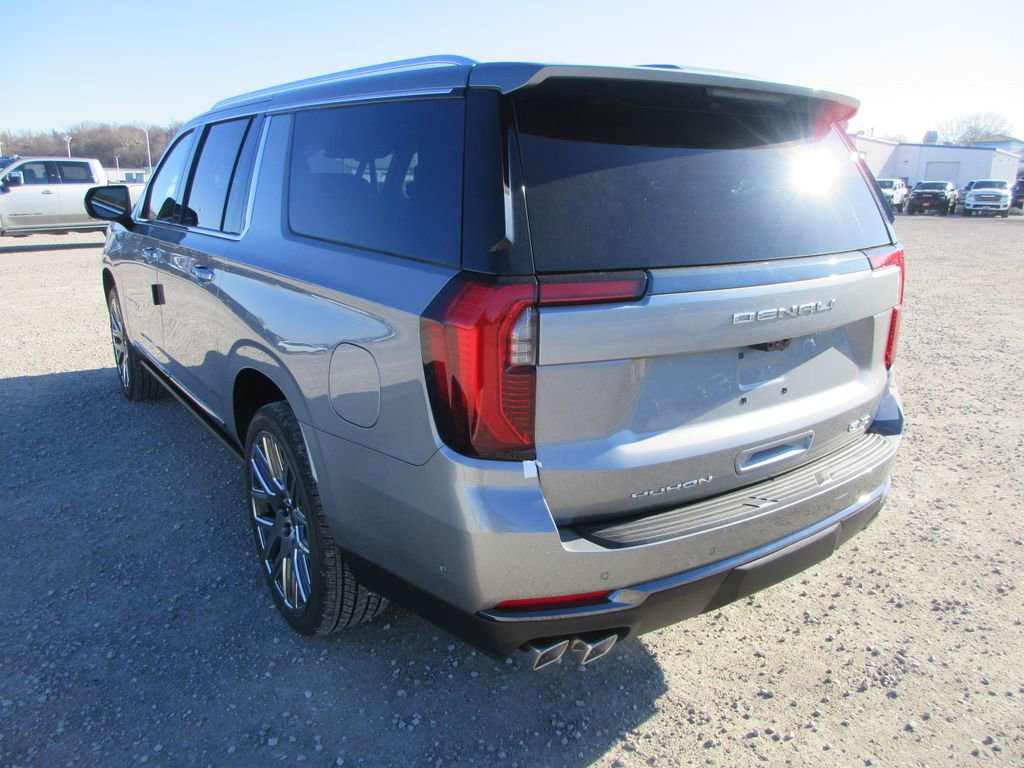New 2026 GMC Yukon XL Denali Ultimate image 7