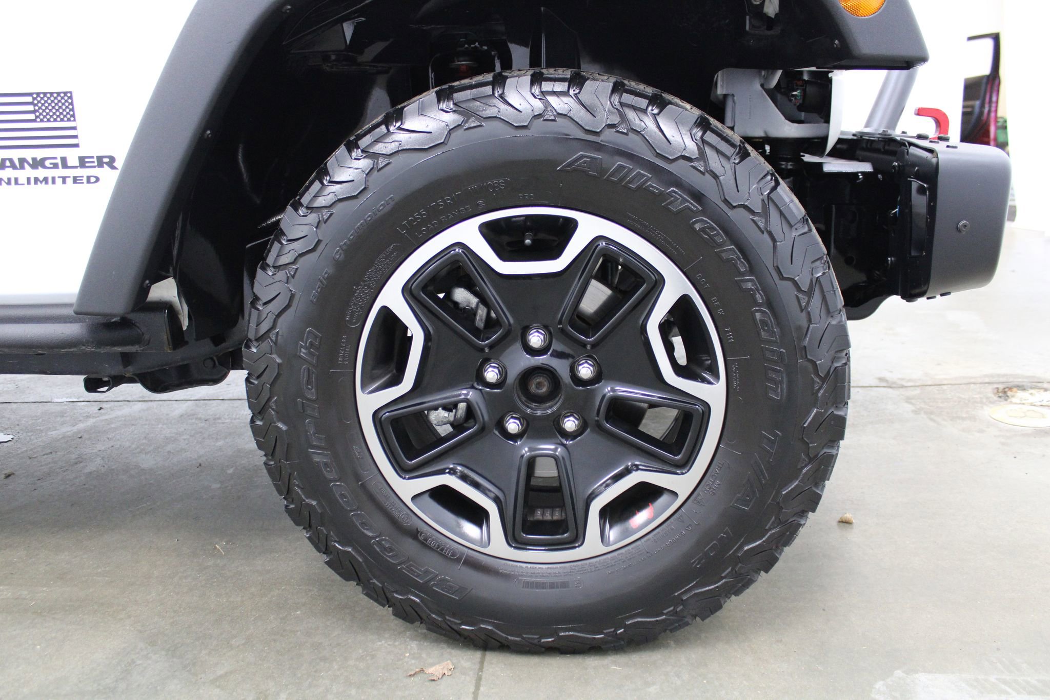 Used 2017 Jeep Wrangler Unlimited Rubicon image 4