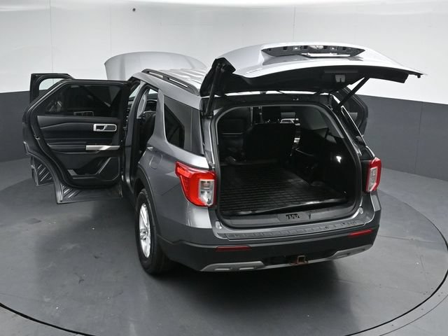 Certified 2021 Ford Explorer XLT w/ Equipment Group 202A AWD/4WD image 57