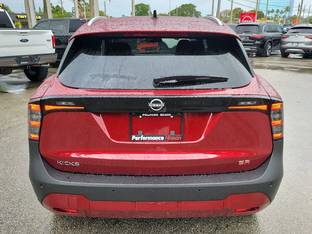 New 2026 Nissan Kicks SR image 6