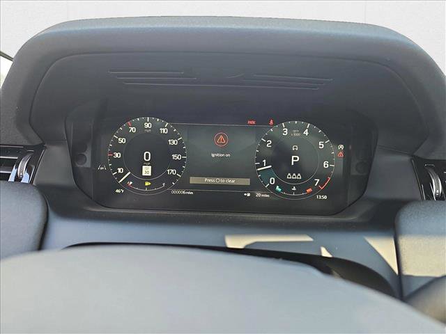 New 2025 Land Rover Discovery Sport S image 21