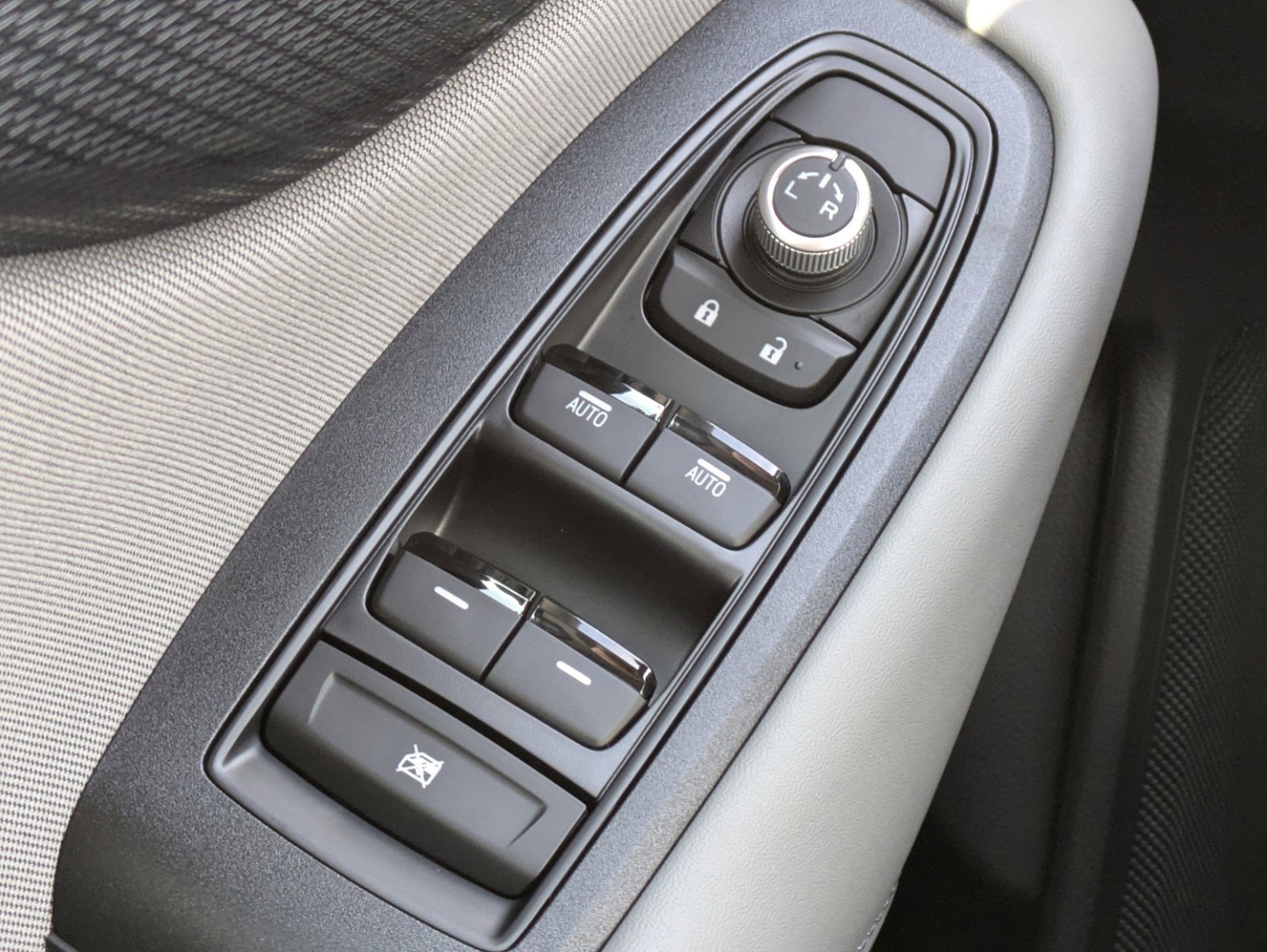 Certified 2025 Subaru Legacy Premium image 22