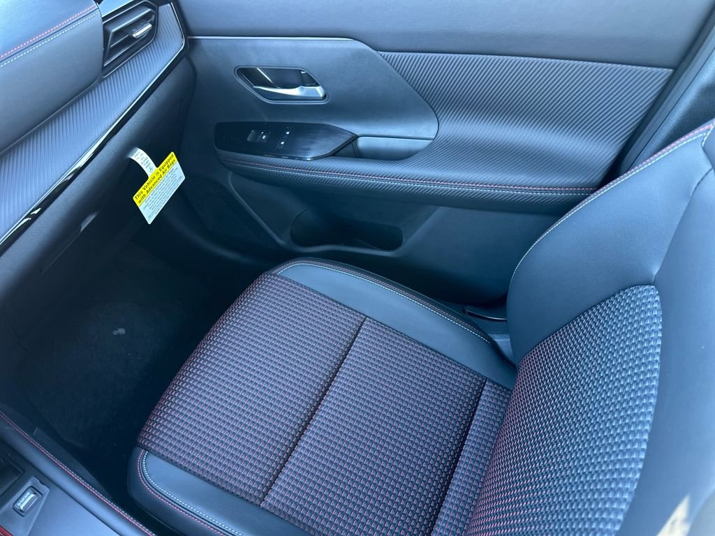 New 2026 Nissan Kicks SR w/ Illumination Package image 27