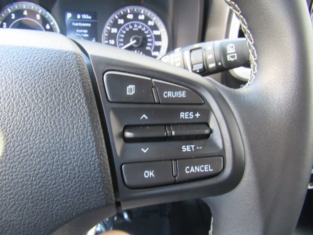 Used 2022 Hyundai Venue SEL FWD image 35