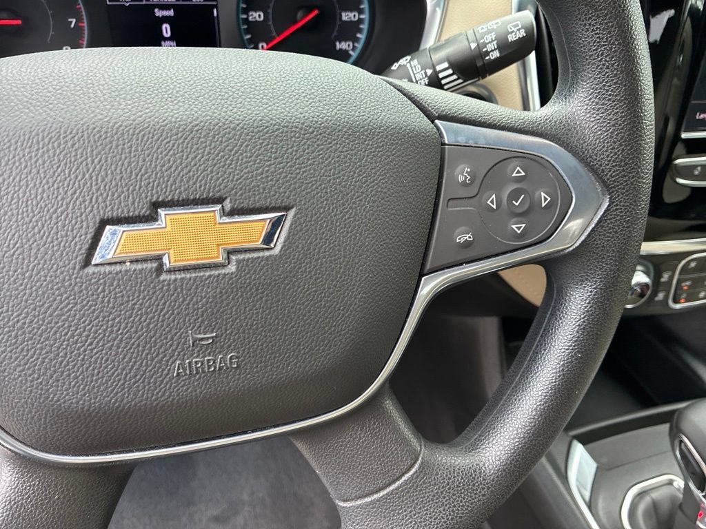 Used 2022 Chevrolet Traverse LS FWD image 26