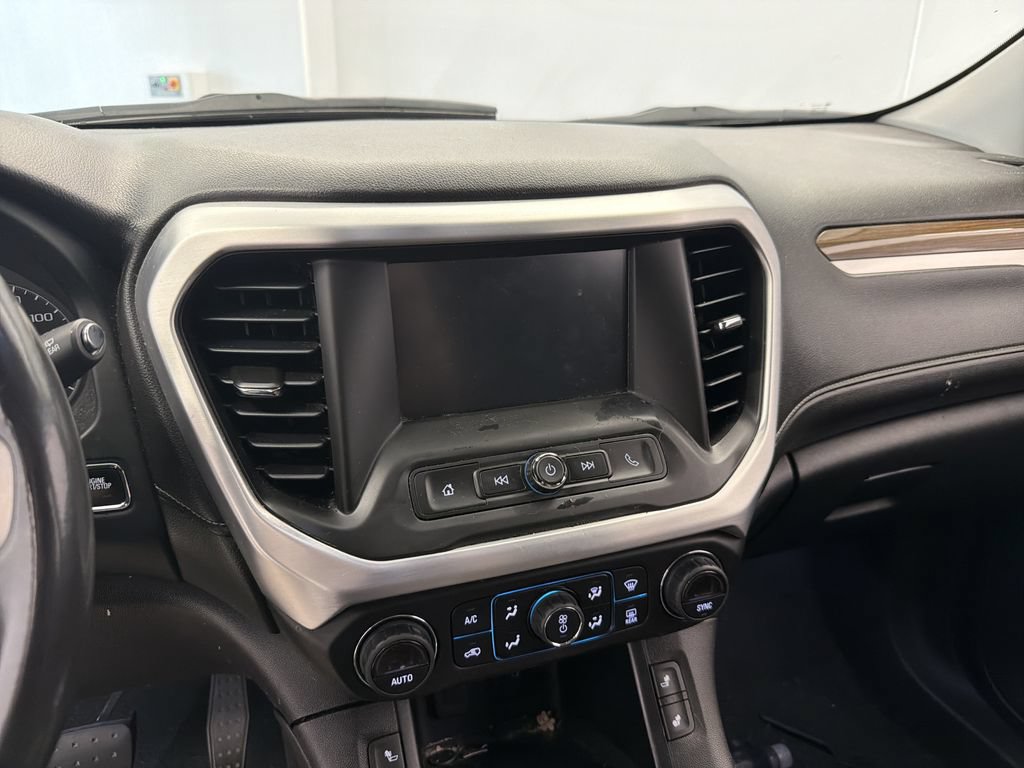 Used 2018 GMC Acadia SLE AWD/4WD image 27