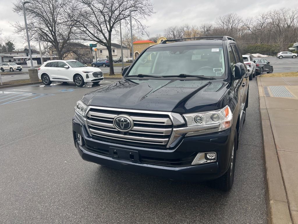 Used 2018 Toyota Land Cruiser image 49