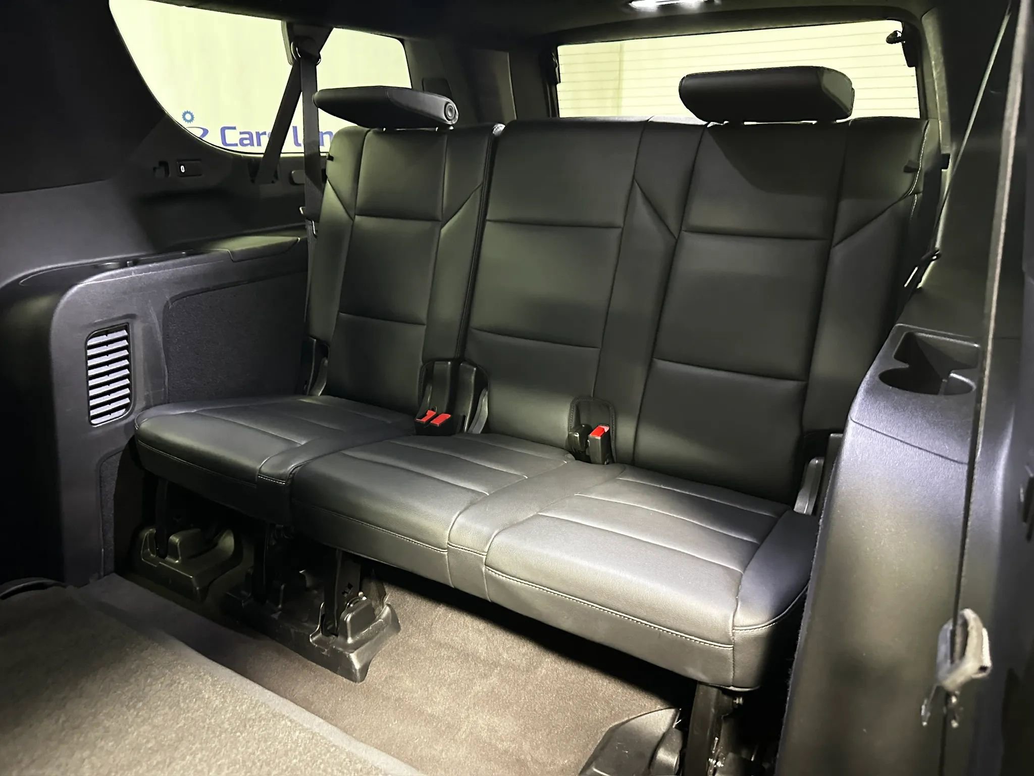 Used 2023 Cadillac Escalade ESV Luxury RWD image 16