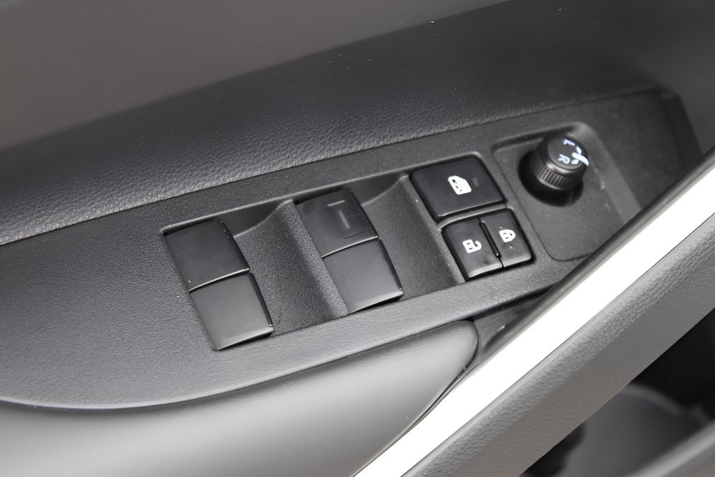 Certified 2026 Toyota Corolla Cross LE AWD/4WD image 18