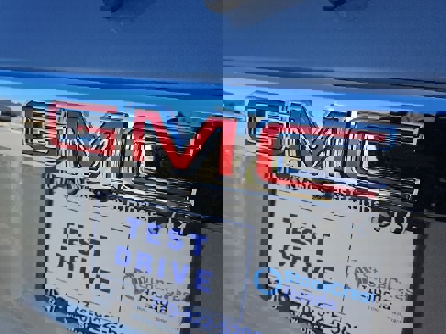 Used 2023 GMC Acadia Denali image 37