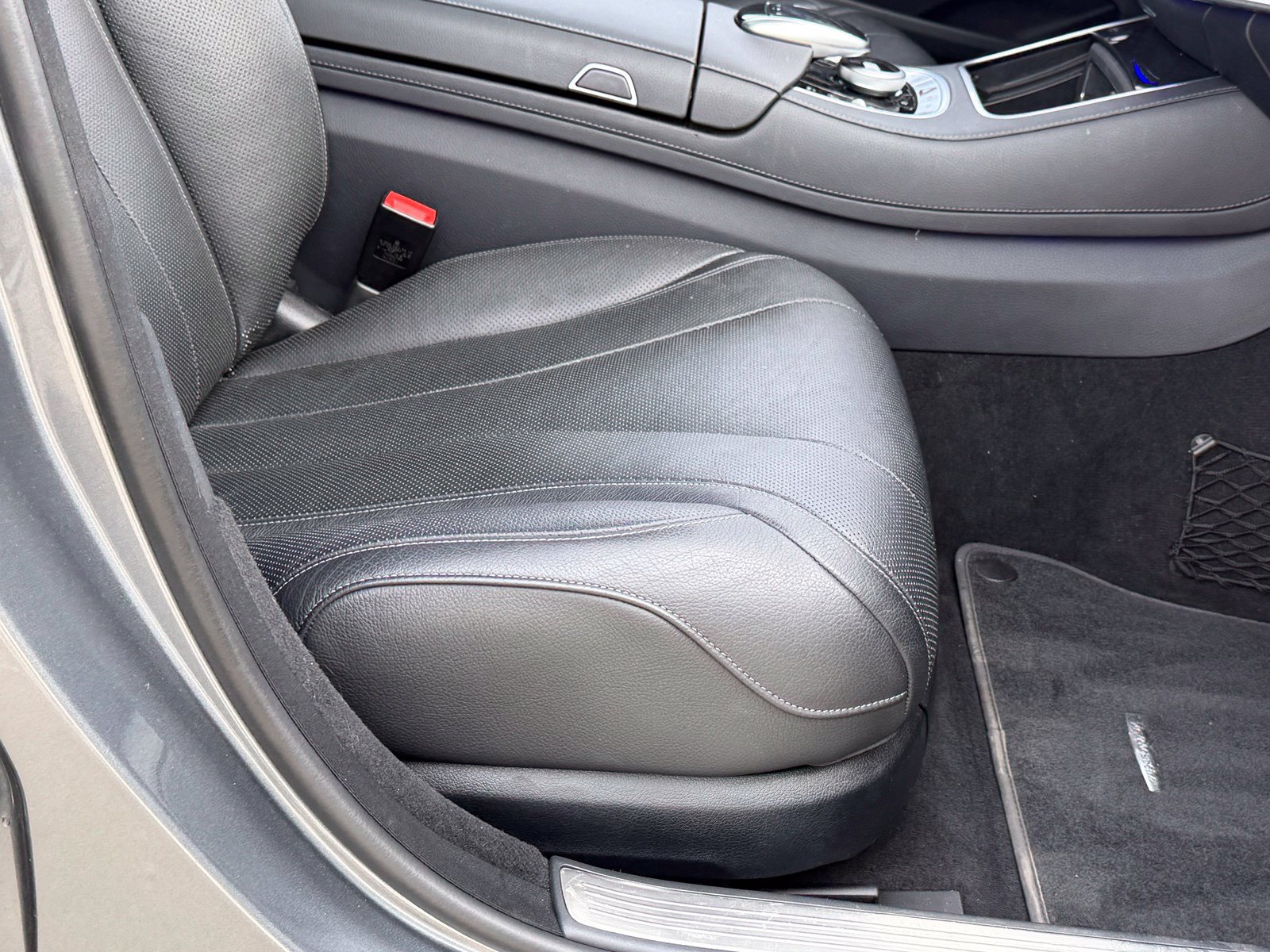 Used 2020 Mercedes-Benz S 450 4MATIC Sedan image 51