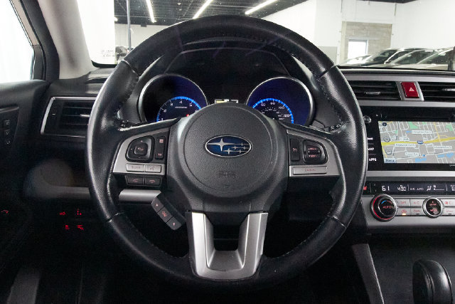 Used 2016 Subaru Outback 2.5i Limited AWD/4WD image 9