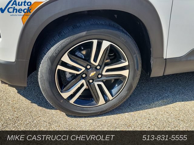Used 2024 Chevrolet TrailBlazer LT w/ Driver Confidence Package AWD/4WD image 9