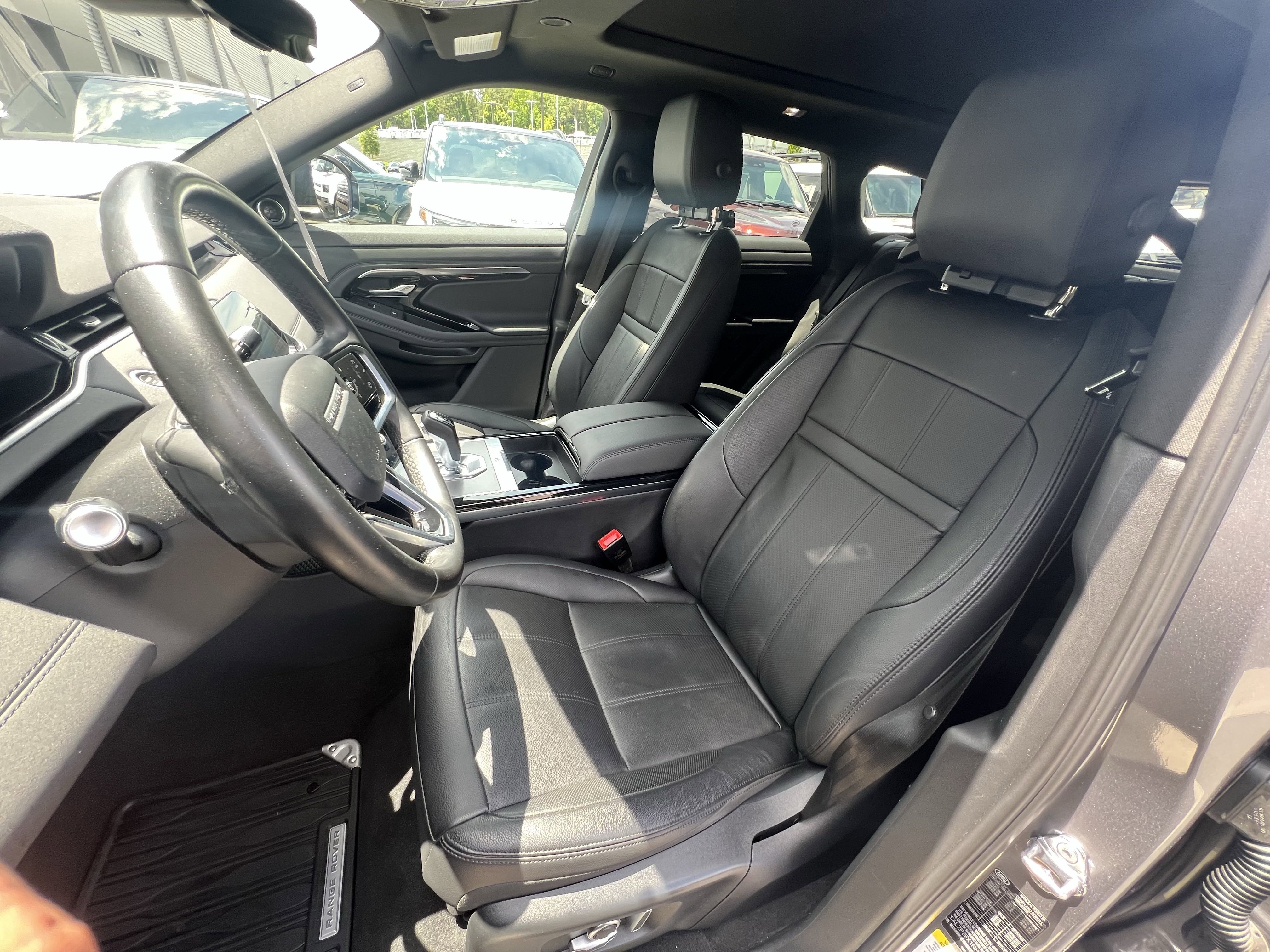 Certified 2022 Land Rover Range Rover Evoque SE image 15