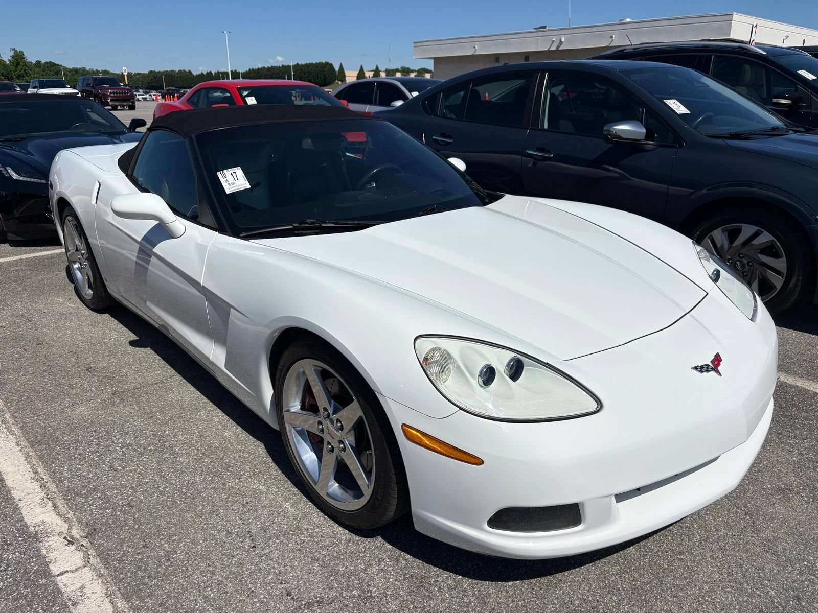 Used 2006 Chevrolet Corvette Convertible w/ Preferred Equipment Group RWD image 10