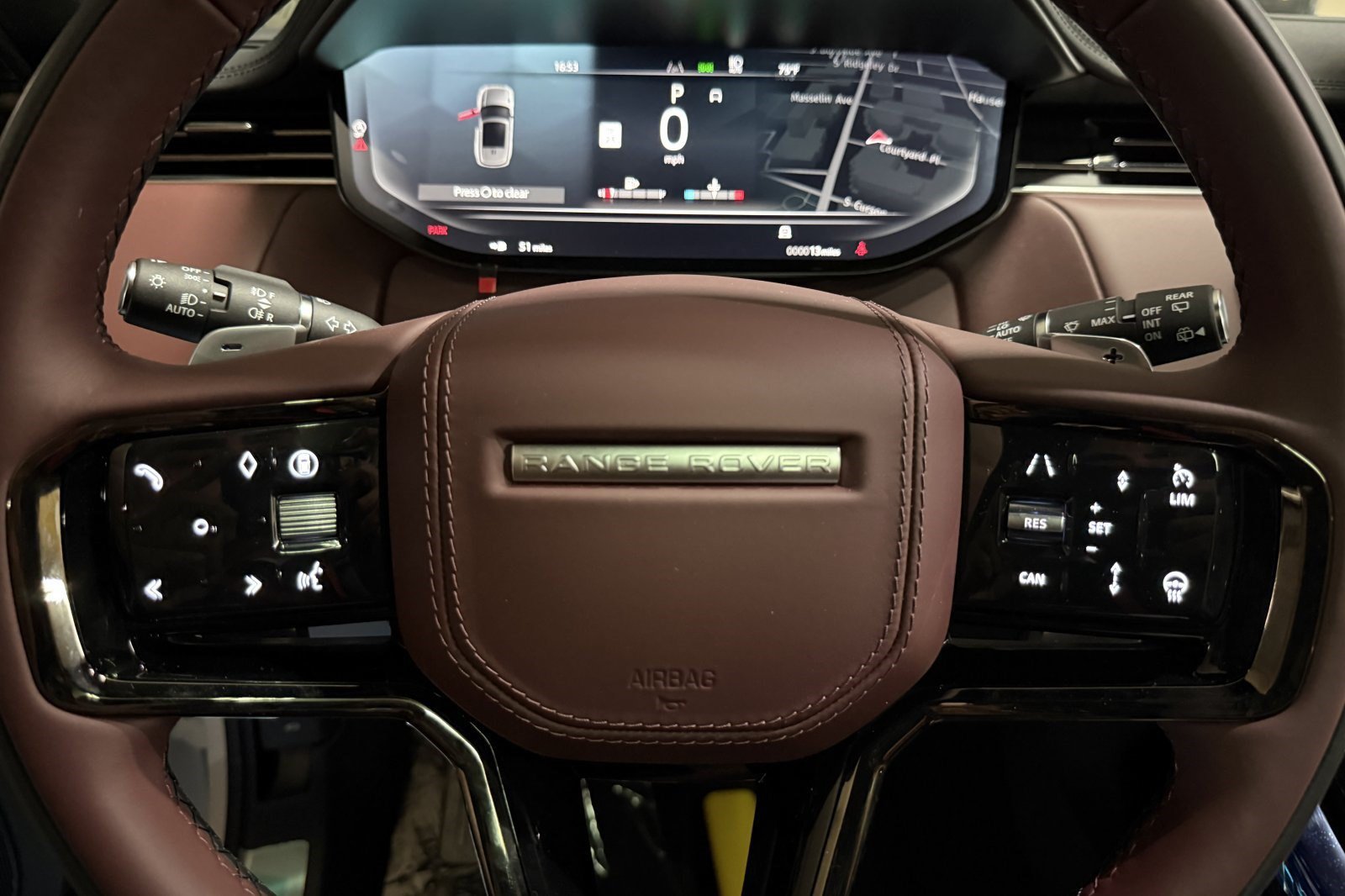 New 2026 Land Rover Range Rover Sport Dynamic SE AWD/4WD image 10