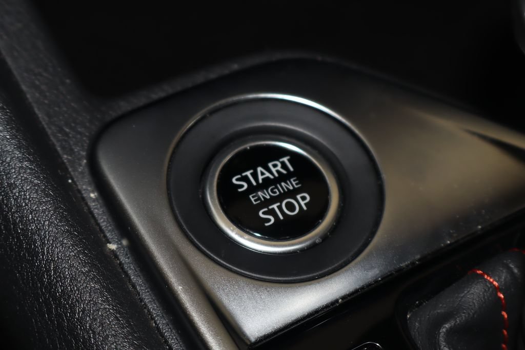 Used 2025 Nissan Sentra SR FWD image 22