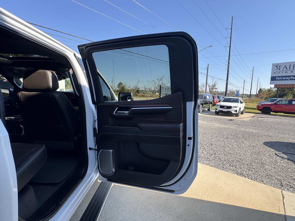 Used 2024 GMC Sierra 1500 Denali w/ Denali Reserve Package image 36