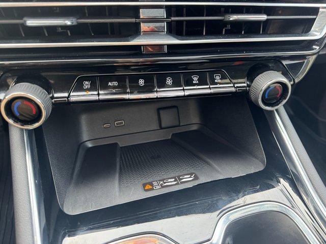 Certified 2025 Chevrolet Traverse RS w/ LPO, Floor Liner Package image 16