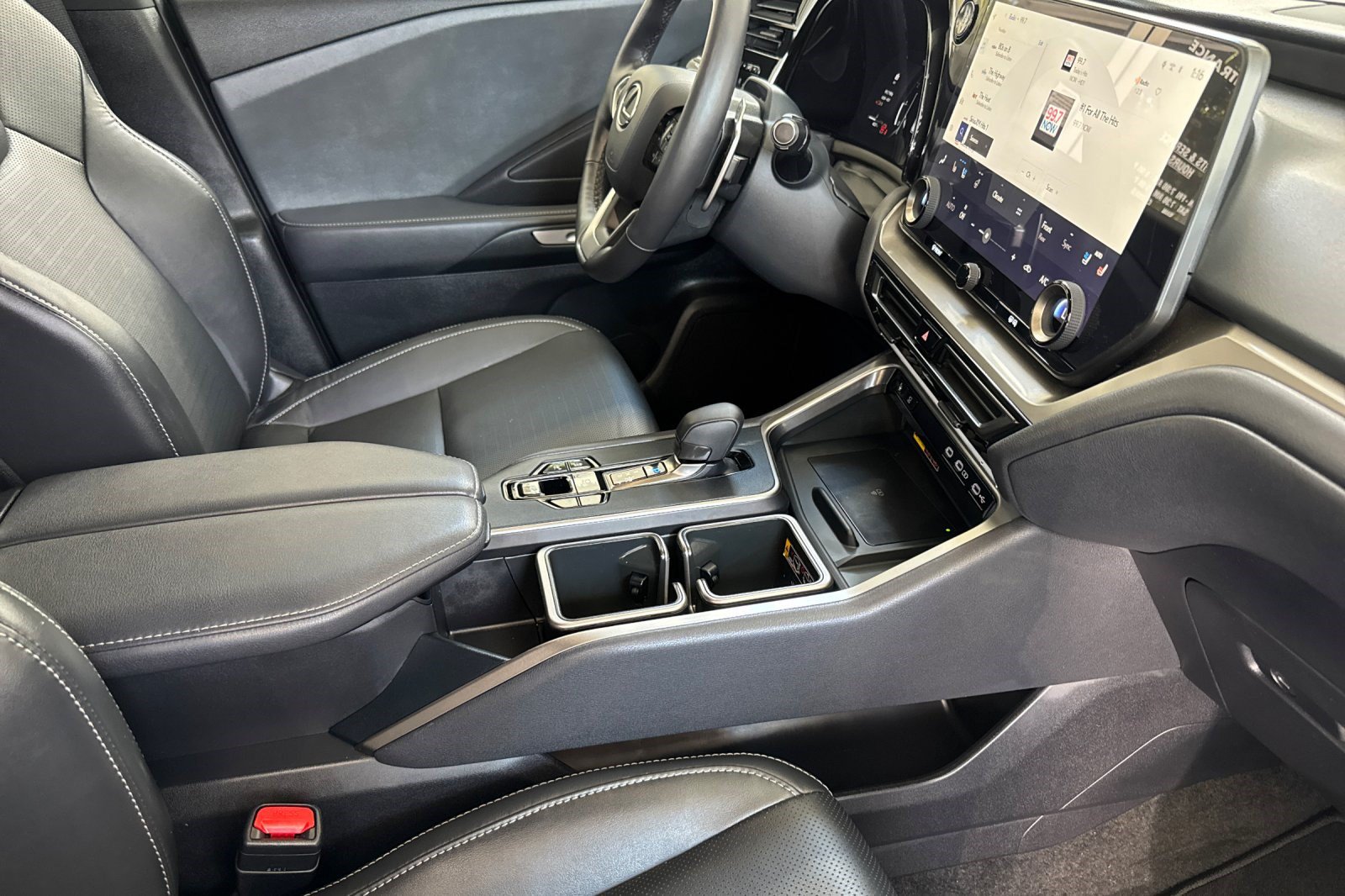 Certified 2026 Lexus TX 350 AWD w/ Technology Package image 21