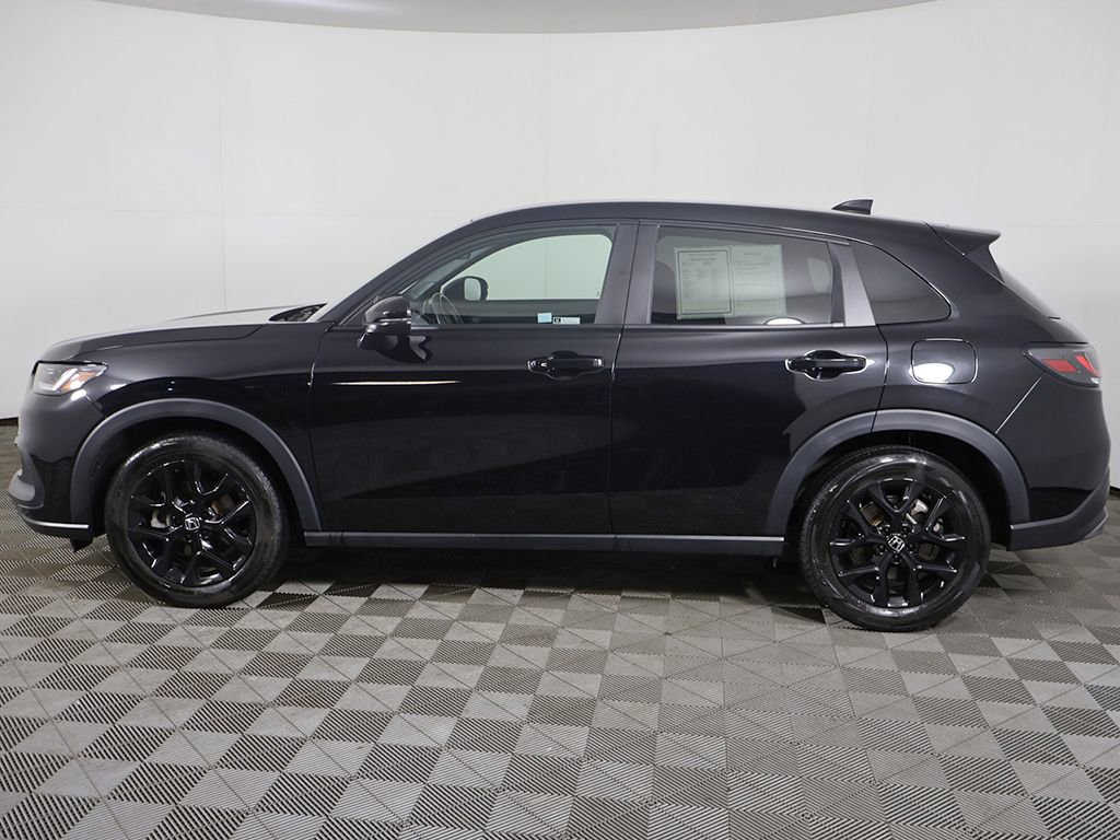 Used 2024 Honda HR-V Sport image 16