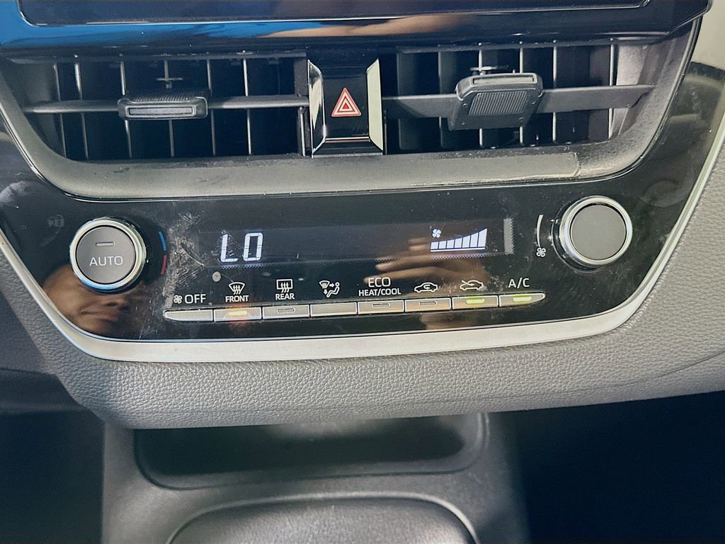 Certified 2024 Toyota Corolla LE FWD image 15