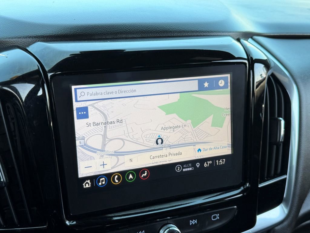 Used 2023 Chevrolet Traverse RS image 24