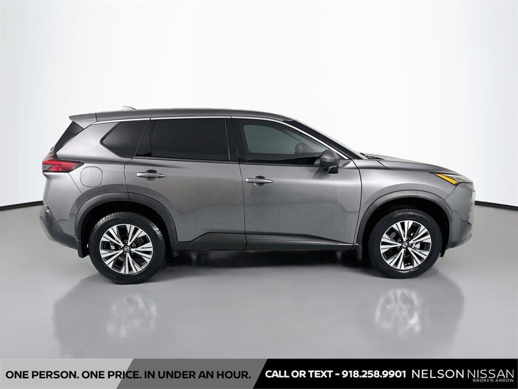 Certified 2021 Nissan Rogue SV AWD/4WD image 4