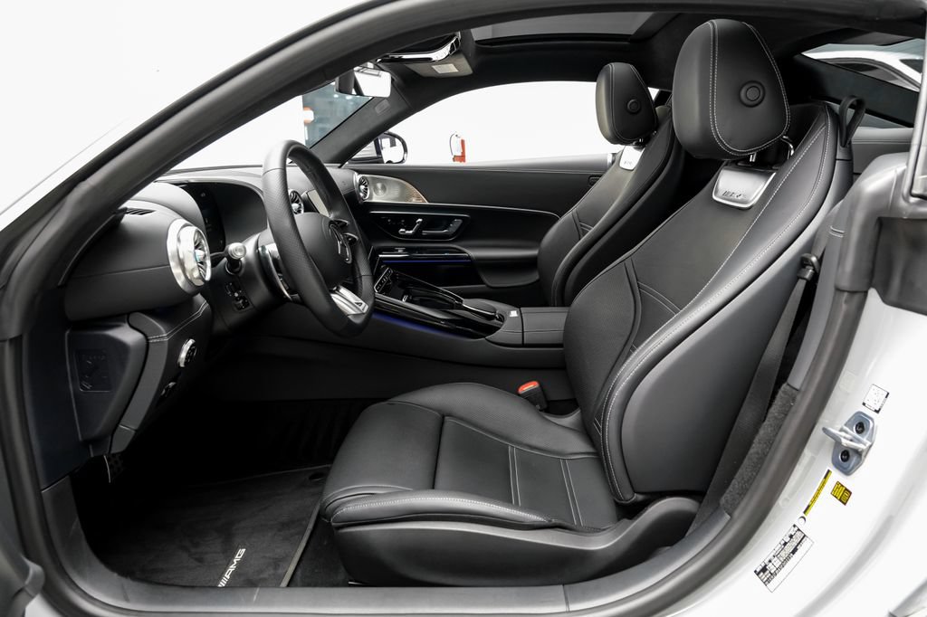 Used 2025 Mercedes-Benz AMG GT 63 image 6