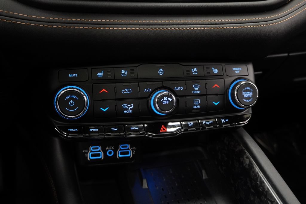 Certified 2025 Dodge Durango R/T AWD/4WD image 42